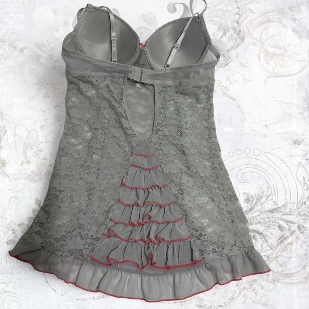 Unbranded Women's Grey and Green Vest - Picture 2 of 4